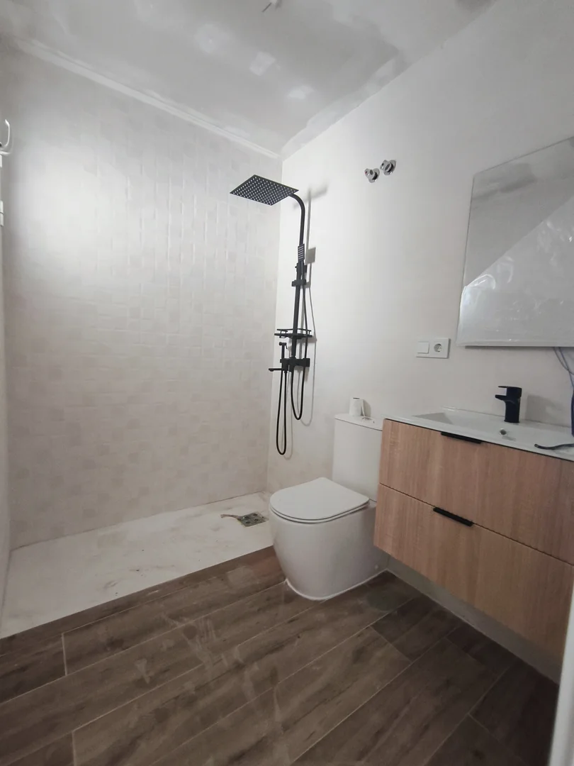 Casa en Benamocarra de estreno - Foto 5