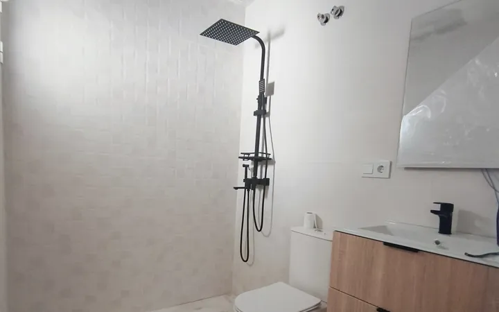 Casa en Benamocarra de estreno - Foto 5