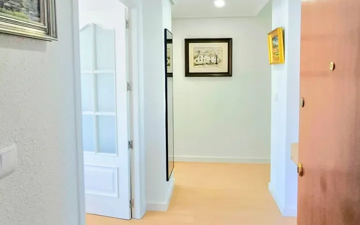Amplio piso de 4 dormitorios completamente reformado en 2025-Centro Alicante  - Foto 2