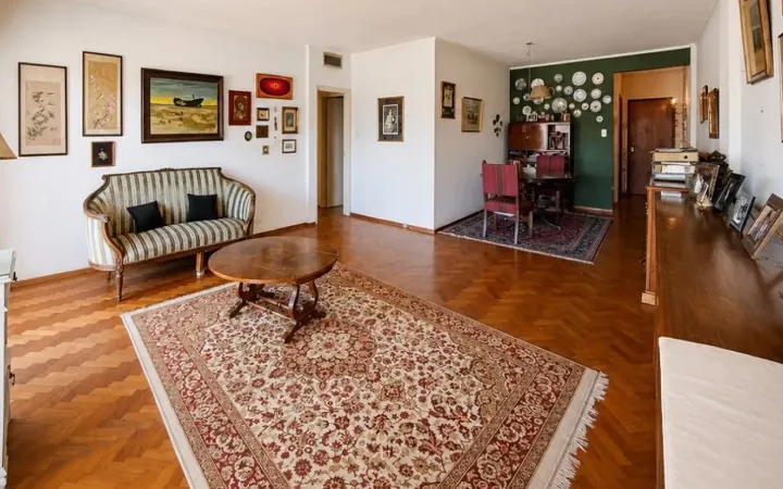 Piso amplio cerca del centro - Foto 1