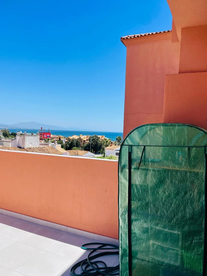 Flat, sale, 155m2 constructed, 90 m' useable, 2 bedrooms, 2 bathrooms, terrace and balcony, parking space included in the price, second hand/good condition, fitted wardrobes, orientation south, east, west, built in 2005, central heating.   - Foto 18