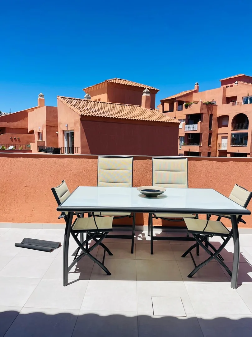 Flat, sale, 155m2 constructed, 90 m' useable, 2 bedrooms, 2 bathrooms, terrace and balcony, parking space included in the price, second hand/good condition, fitted wardrobes, orientation south, east, west, built in 2005, central heating.   - Foto 19