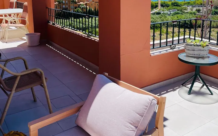 Flat, sale, 155m2 constructed, 90 m' useable, 2 bedrooms, 2 bathrooms, terrace and balcony, parking space included in the price, second hand/good condition, fitted wardrobes, orientation south, east, west, built in 2005, central heating.   - Foto 9