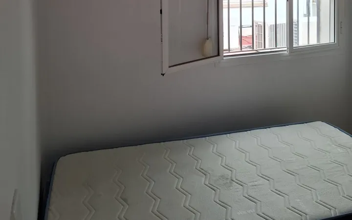 Piso muy luminoso y tranquilo - Foto 3