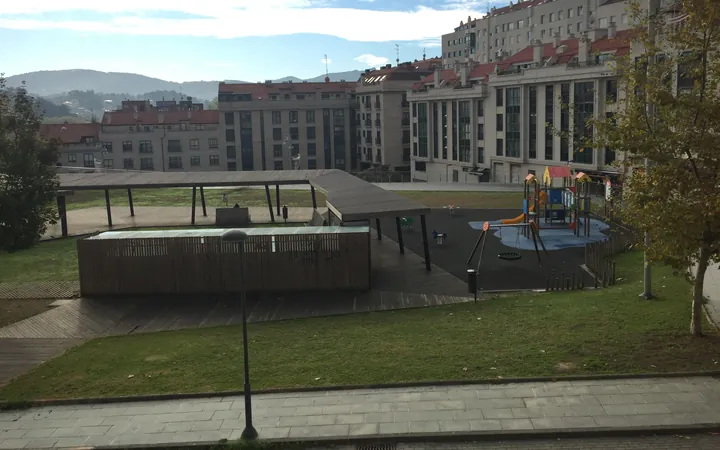 Piso exterior y luminoso junto al Maisqueauga - comunidad incluida y garaje - Foto 4