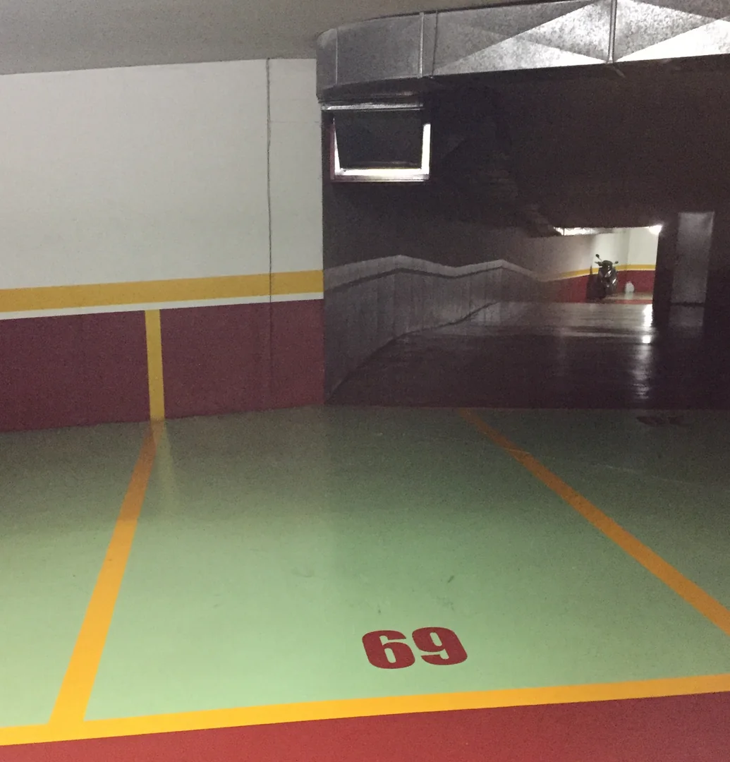 Piso exterior y luminoso junto al Maisqueauga - comunidad incluida y garaje - Foto 24