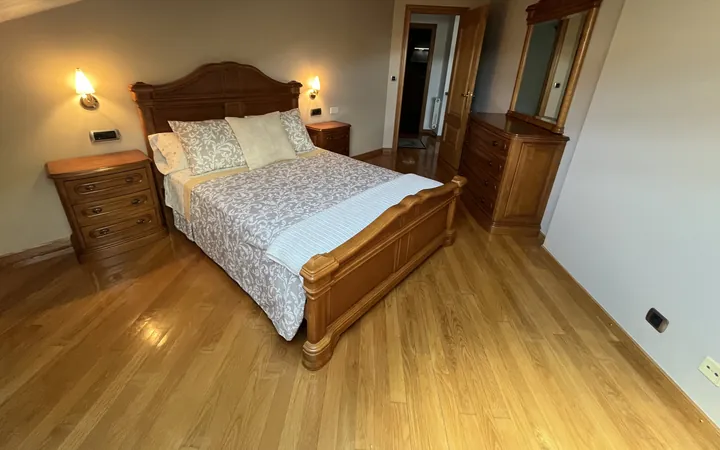 DUPLEX DE 185M2 EN EL CENTRO DE MONFORTE DE LEMOS - Foto 4