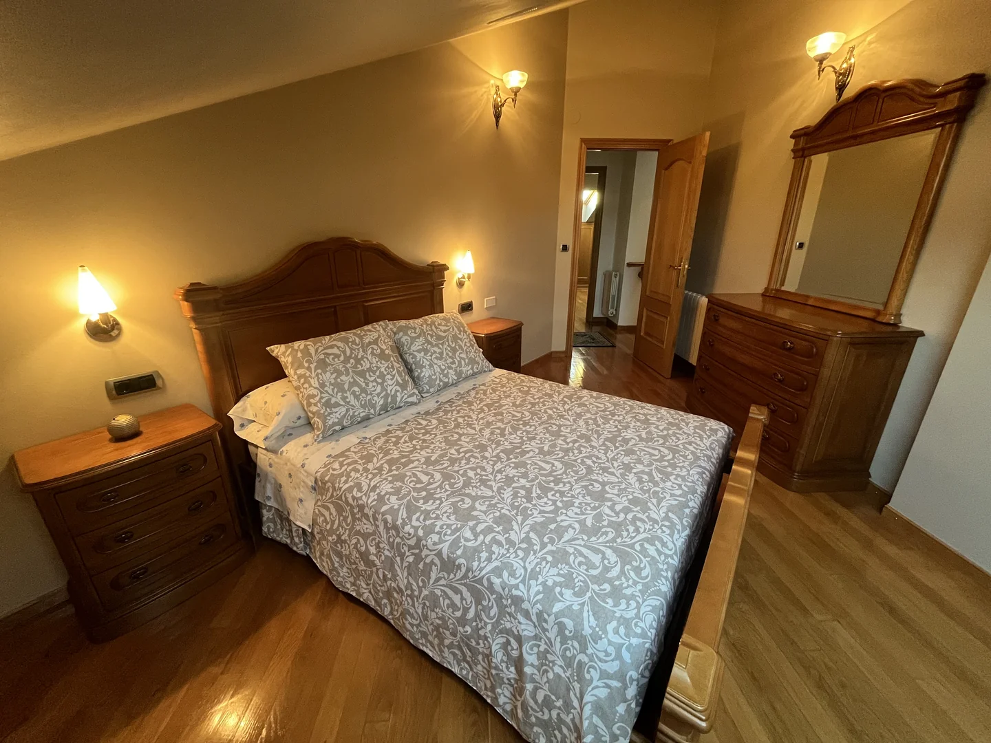 DUPLEX DE 185M2 EN EL CENTRO DE MONFORTE DE LEMOS - Foto 5