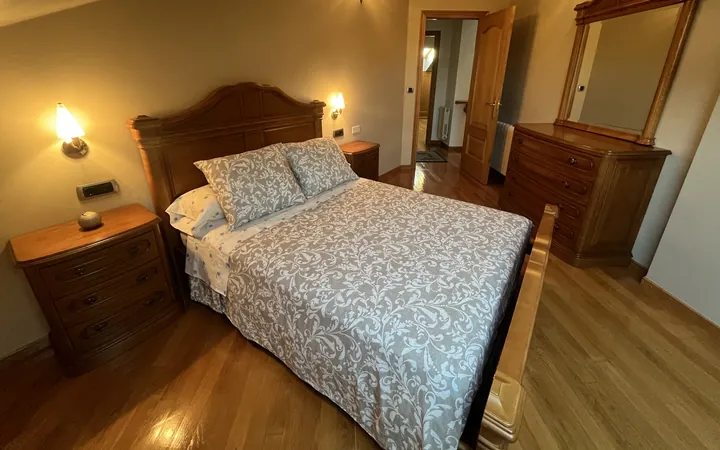 DUPLEX DE 185M2 EN EL CENTRO DE MONFORTE DE LEMOS - Foto 5