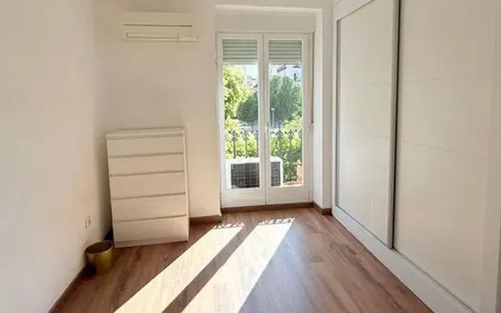 Piso de alquiler en Madrid  - Foto 7