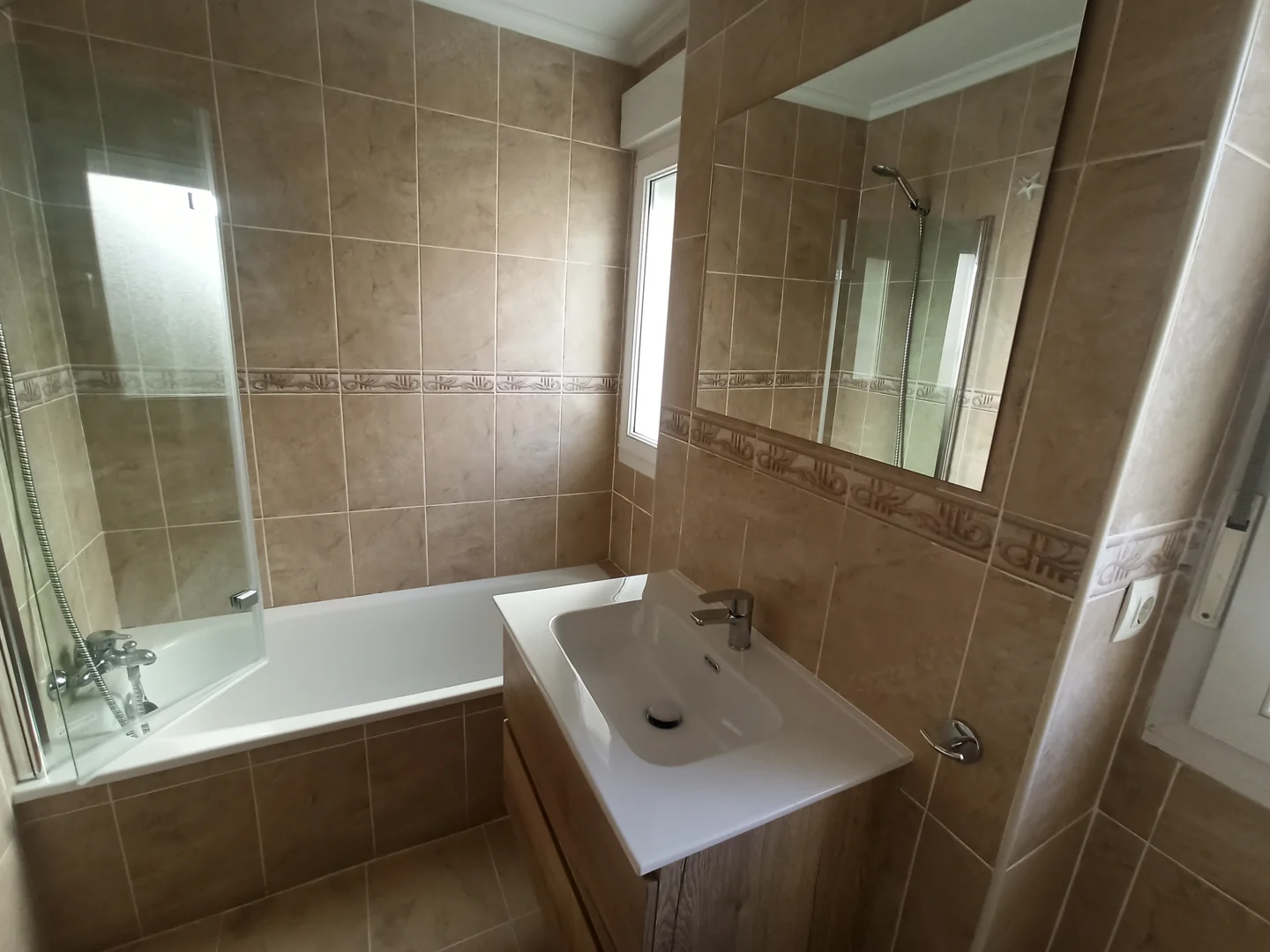 Apartamento con jardín y garaje - Foto 10