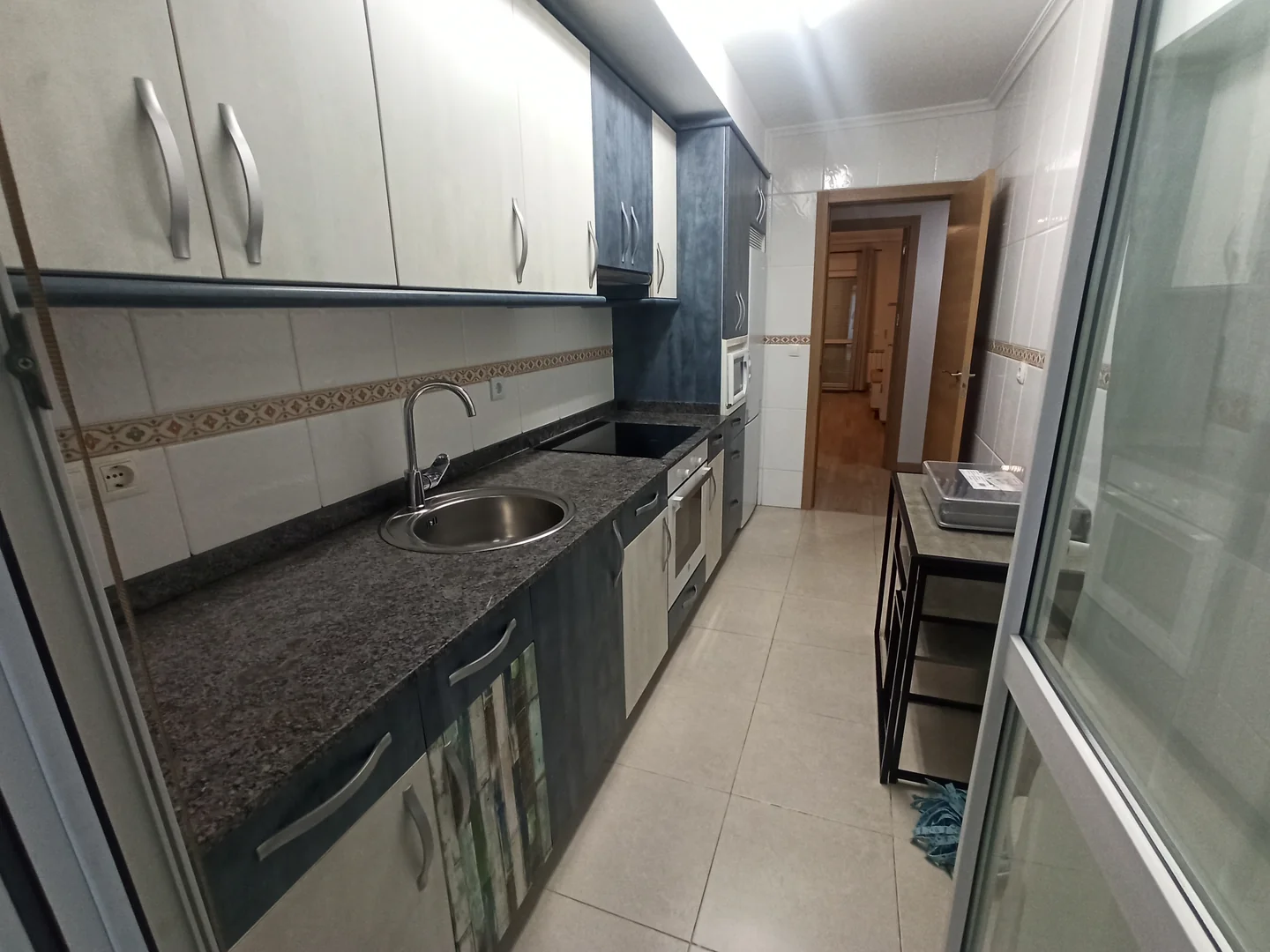 Apartamento con jardín y garaje - Foto 6