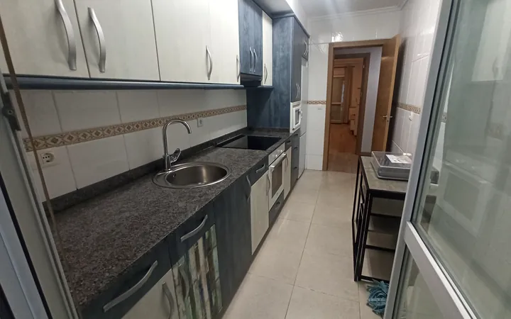 Apartamento con jardín y garaje - Foto 6
