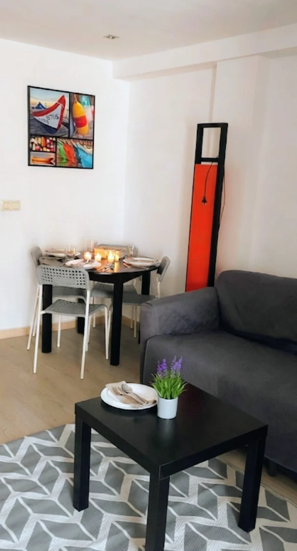 Venta Apartamento CULLERA en C/Cabañal-1 Minuto PLAYA andando-Reformado, Amueblado,con todos los electrodomésticos-Sin Comisiones-Particular y Aíre acondicionado SIN botella para vaciar. - Foto 2