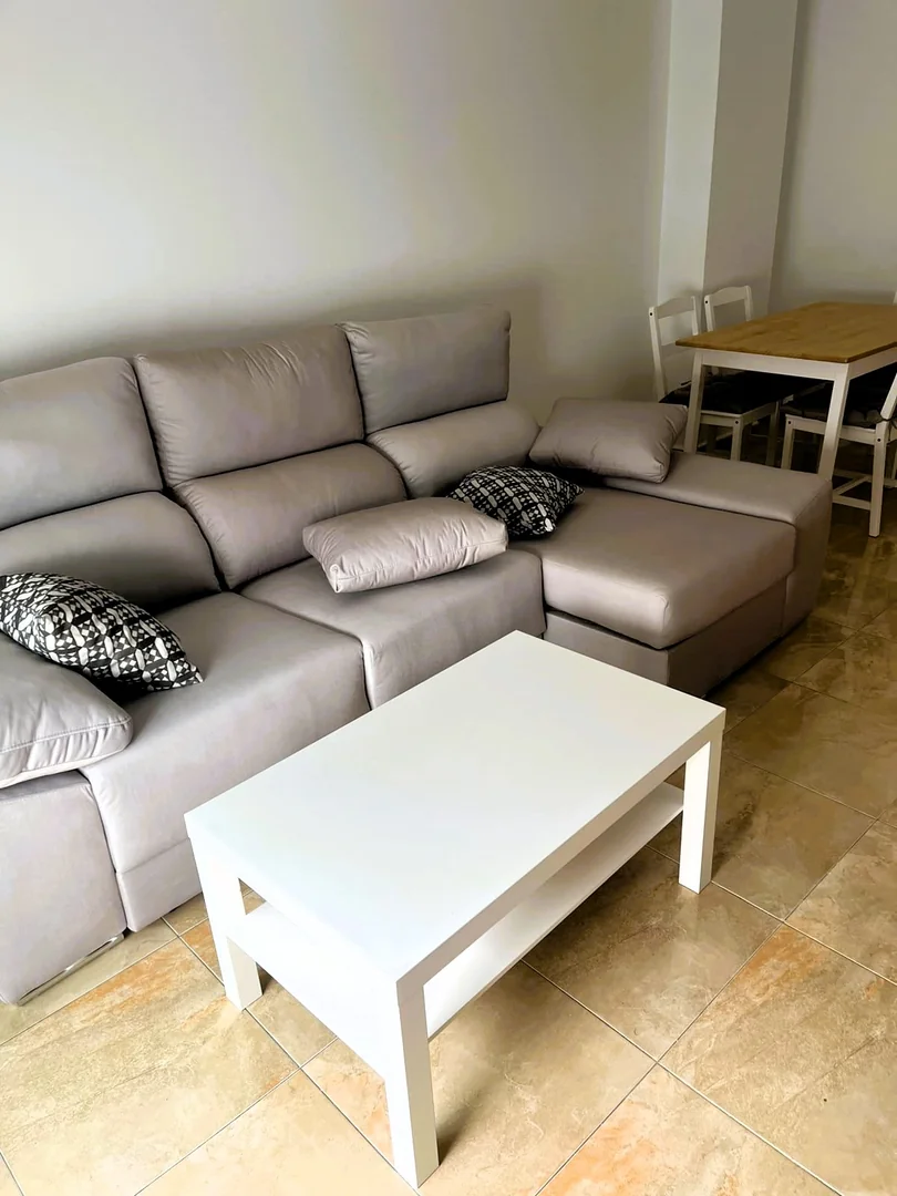 Alquiler Piso de Un Dormitorio Churriana de la Vega - Foto 5