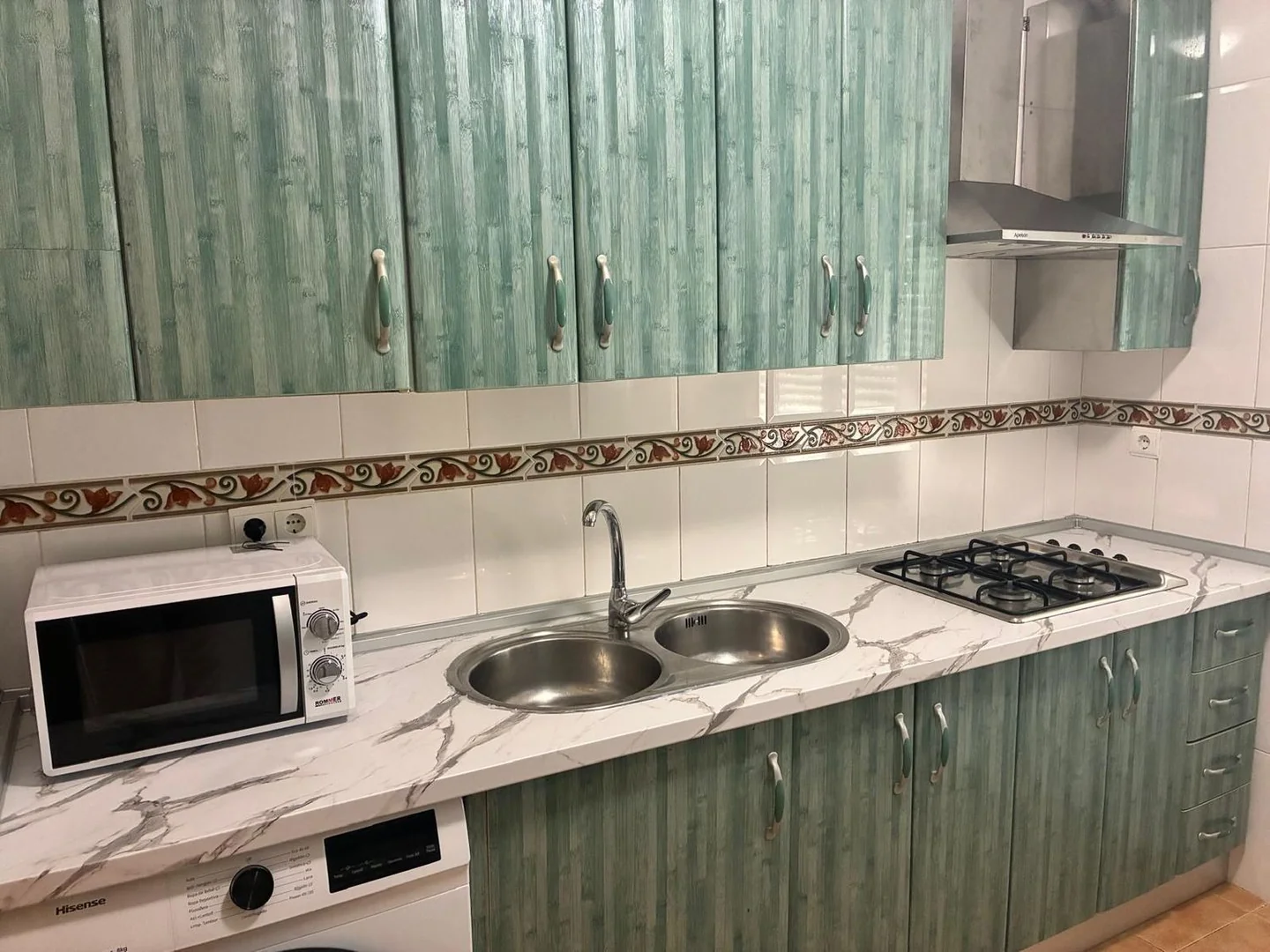 Alquiler Piso de Un Dormitorio Churriana de la Vega - Foto 9