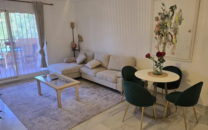 2-Bedroom Apartment for Long-Term Rent – La Reserva de Marbella - Foto 1