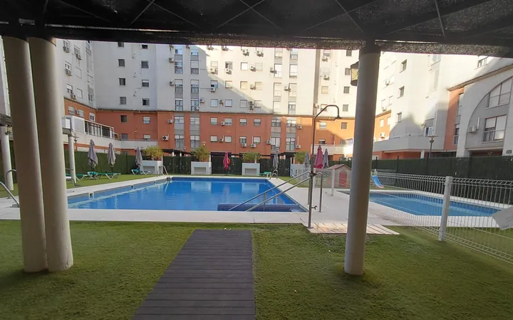 Piso en Sevilla Este - Foto 2