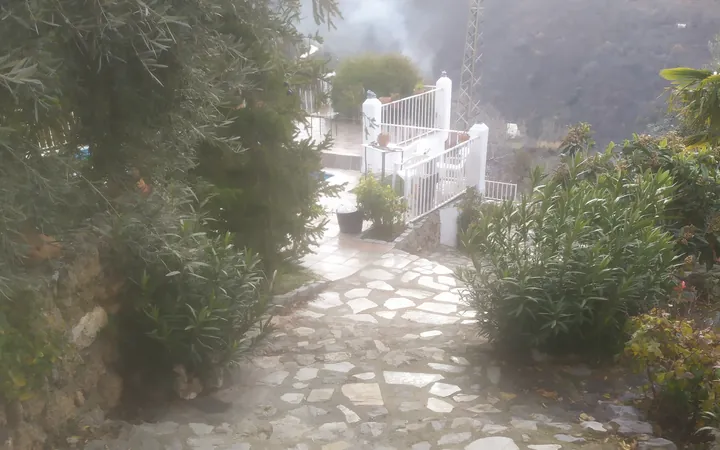 Parcela de 1200 M2, Casa de 140m2. - Foto 3