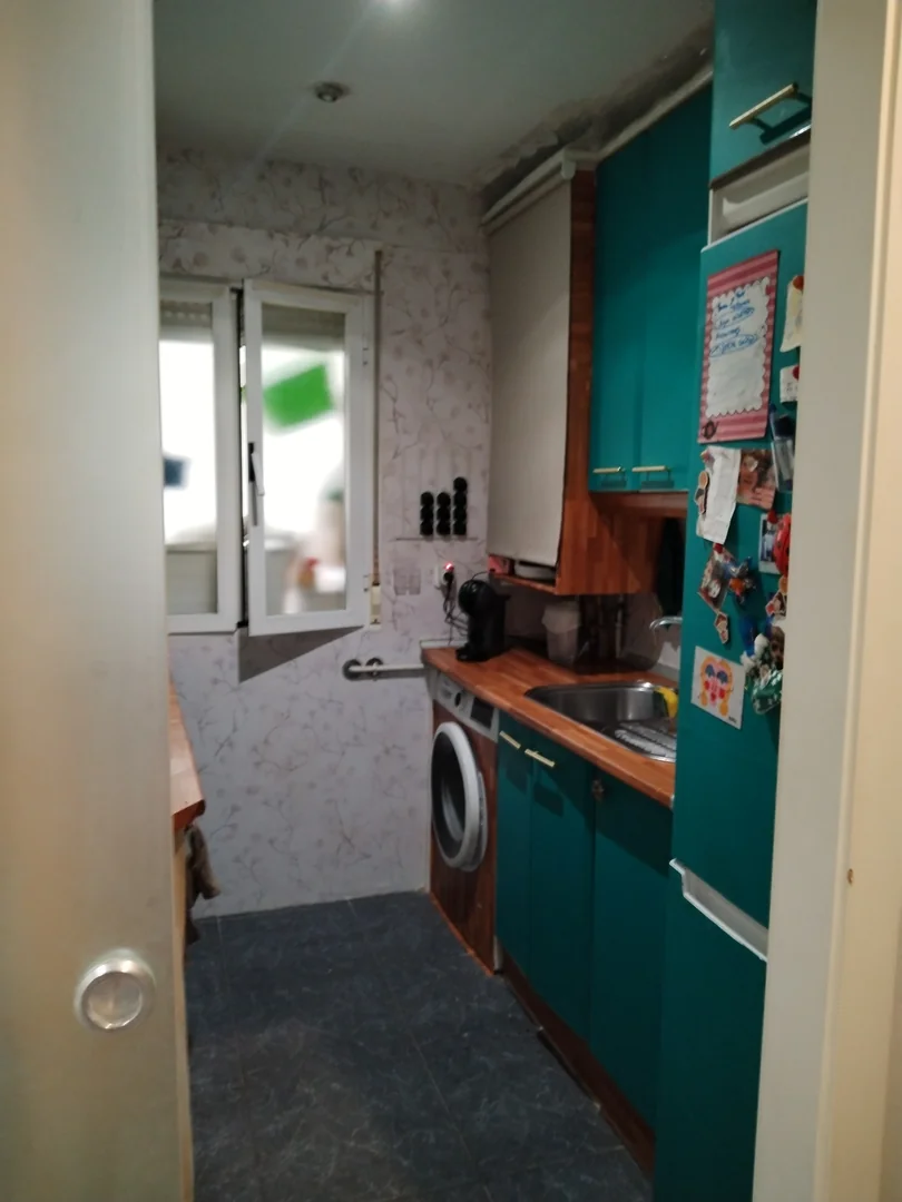 Piso Chamberí entreplanta tres habitaciones  - Foto 5