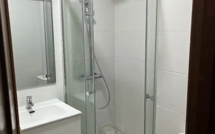 Piso en  Avenida de Pablo Neruda 34 - Foto 4