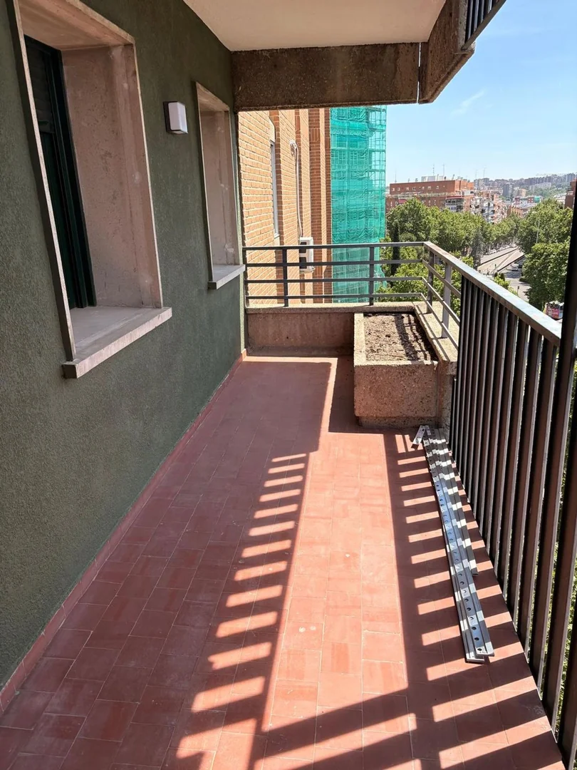 Piso en Paseo de la Reina Cristina - Foto 5
