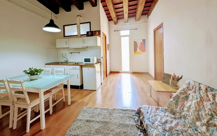 Piso en Calle de l'Aurora, 7, El Raval - Foto 1