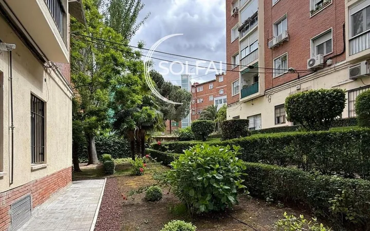 Piso en Pinar del Rey - Foto 2