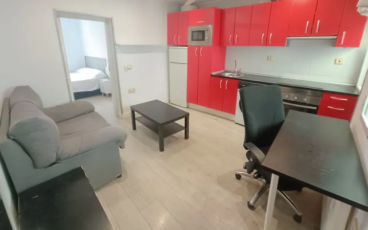 Piso en Calle del Amparo, Lavapiés-Embajadores - Foto 1