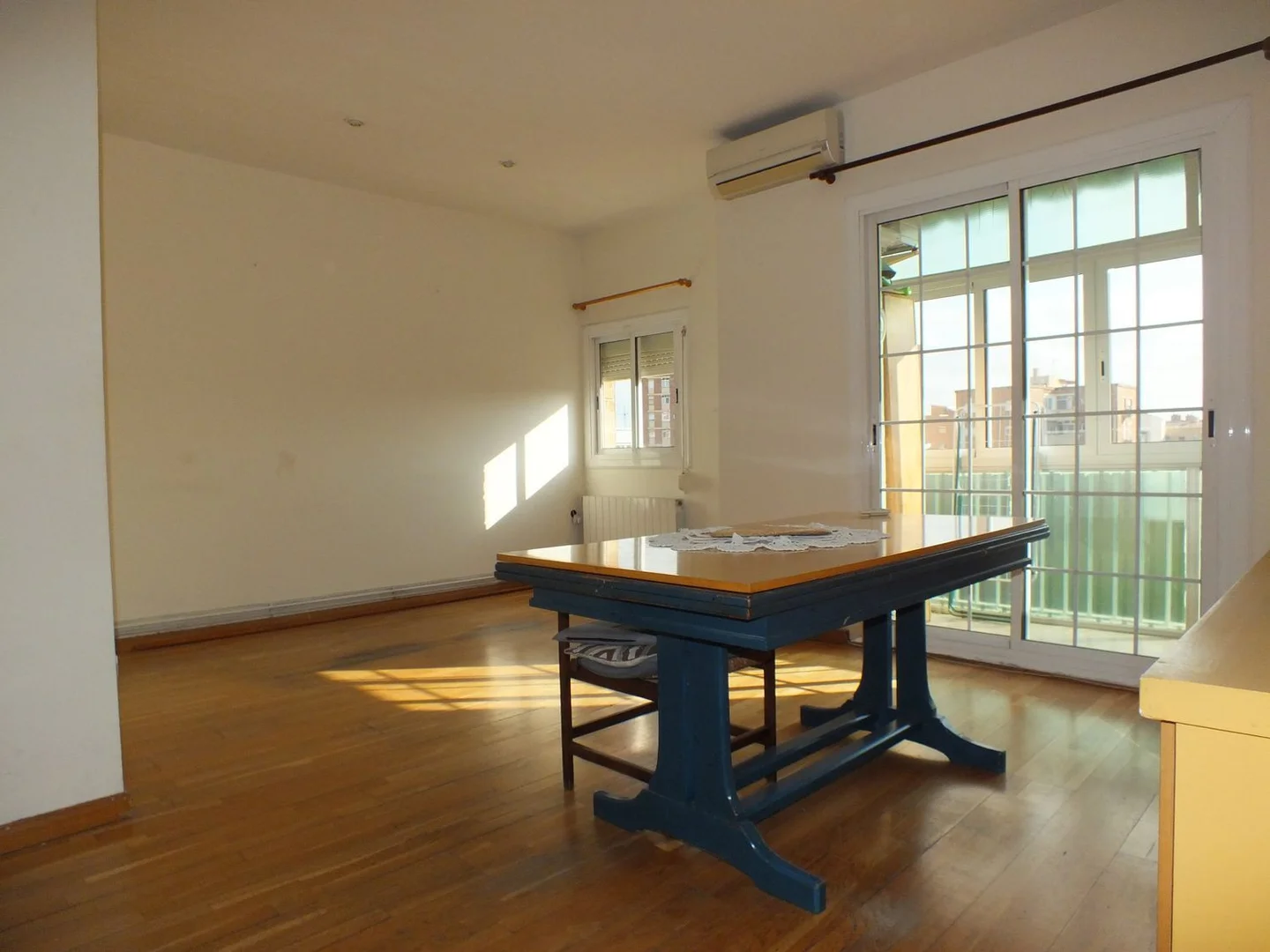 Piso en paseo de la Zona Franca, 181 - Foto 1