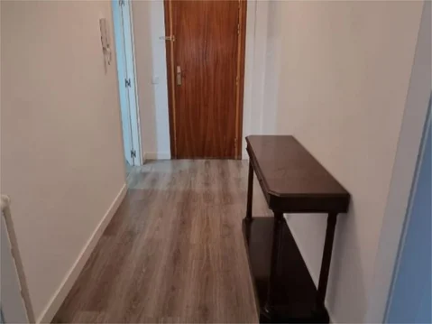 Piso en  Calle de Biarritz 3 - Foto 2