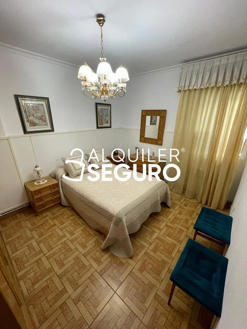 Piso en Travesía de Santoña, Zofío - Foto 9