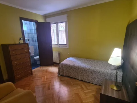 Piso en  Passeig de la Font d'en Fargas 30 - Foto 23