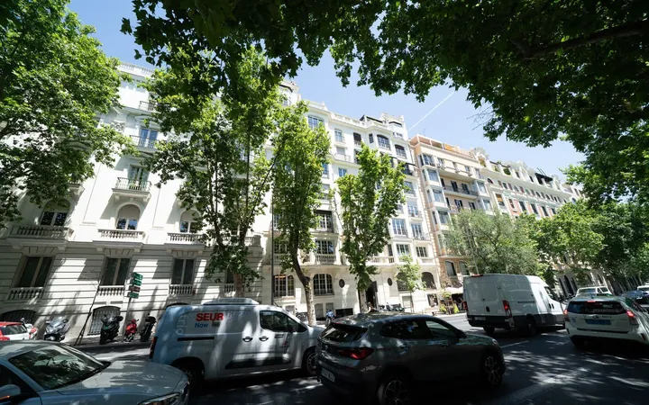 Piso en Paseo del General Martínez Campos - Foto 47