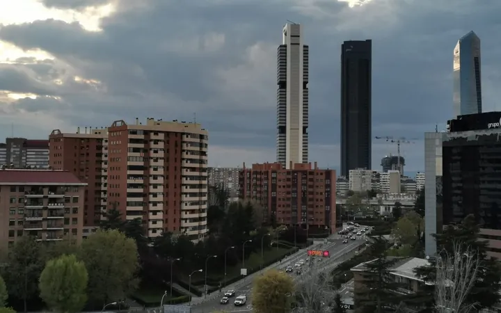 Piso en Pío xii, 92, Castilla - Foto 1