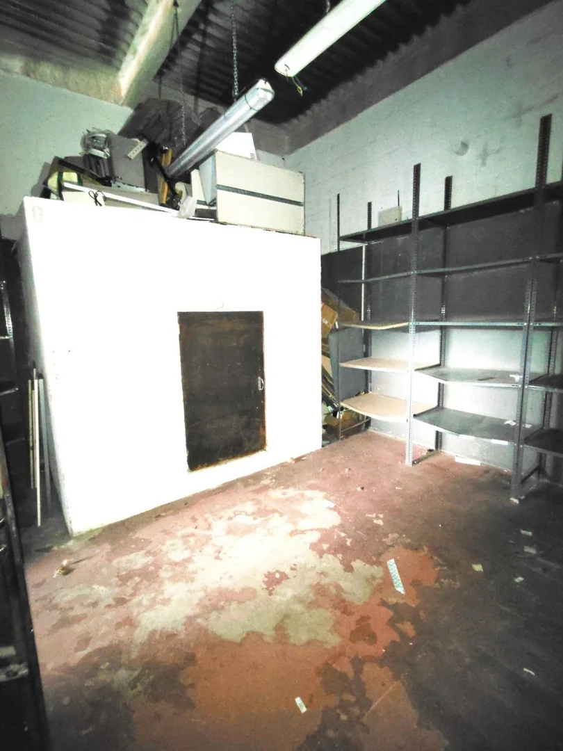 Nave en Calle Ciudad de Frías, Villaverde Alto - Foto 9
