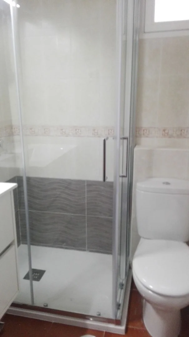 Estudio en calle de Cartagena, 59 - Foto 4