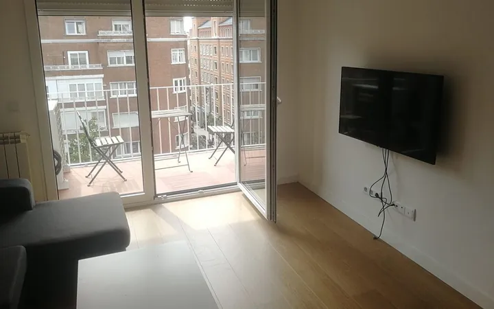 Piso en Calle de Cea Bermúdez, 64, Vallehermoso - Foto 2