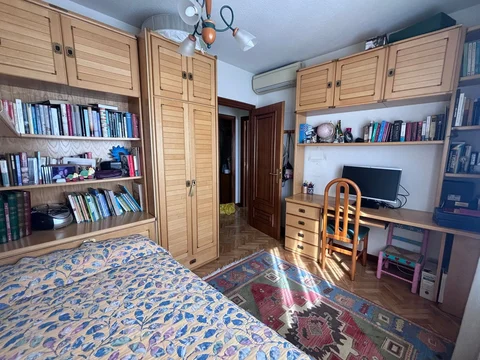 Piso en calle de Juan Esplandiú, 12 - Foto 4