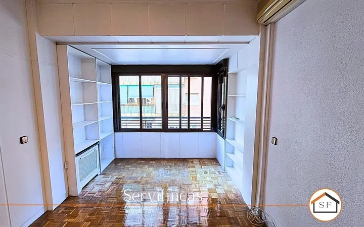 Piso en Calle de Cavanilles, Pacífico - Foto 1