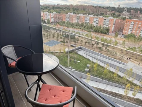 Piso en  Calle del Duque de Tovar 11 - Foto 3