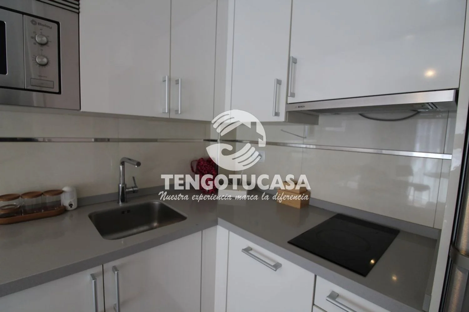 Piso en Calle de Ulises - Foto 11