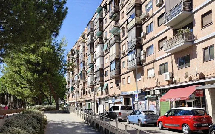 Piso en Avenida del Manzanares, 40, Los Cármenes - Foto 1