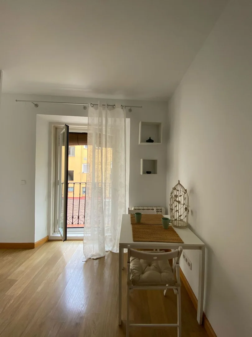 Estudio en Calle de Buenavista, 24, Lavapiés-Embajadores - Foto 3