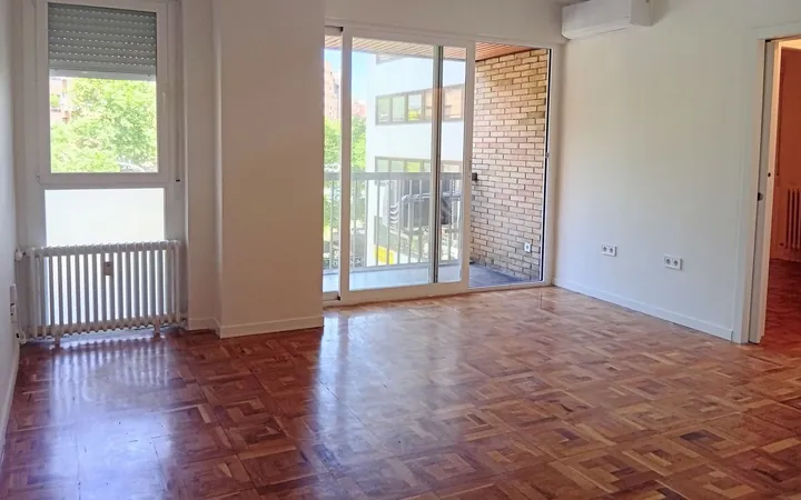 Piso en Plaza Angel de Carbajo - Foto 2