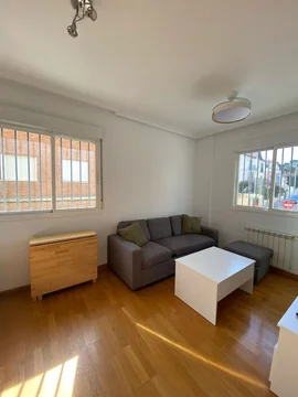 Piso en calle Milán, 32 - Foto 2