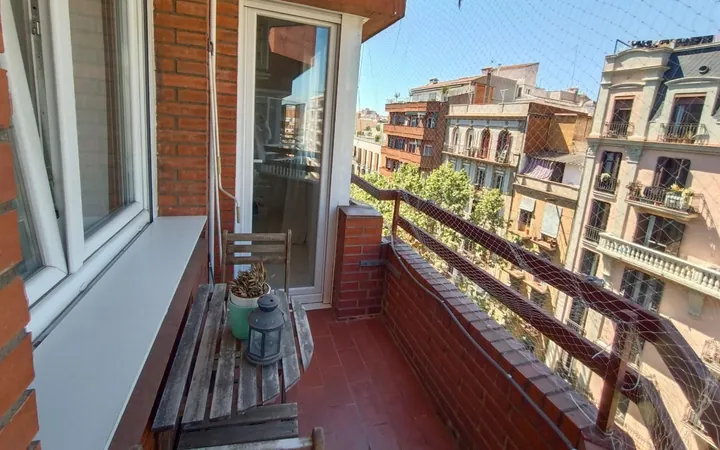 Piso en El Camp de l'Arpa del Clot - Foto 2