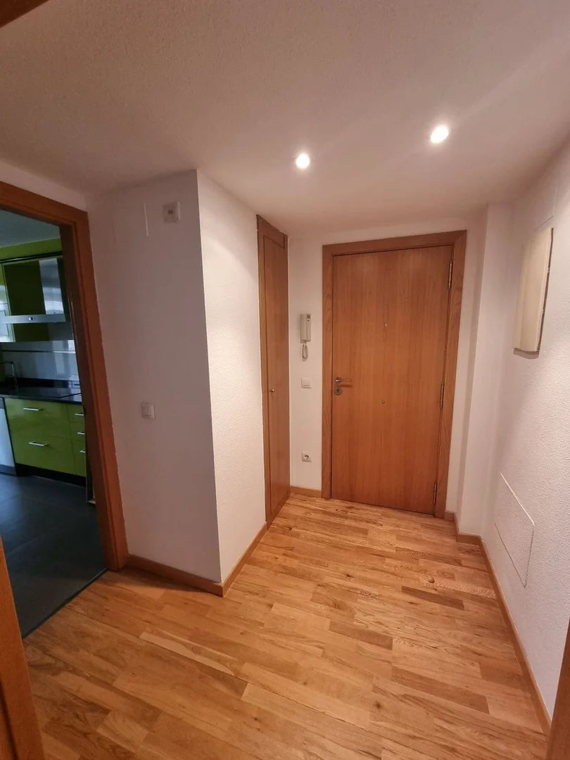 Piso en calle de Valcarlos, 35 - Foto 4