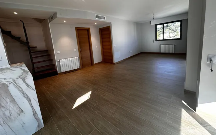 Dúplex en Calle de Arturo Soria - Foto 2