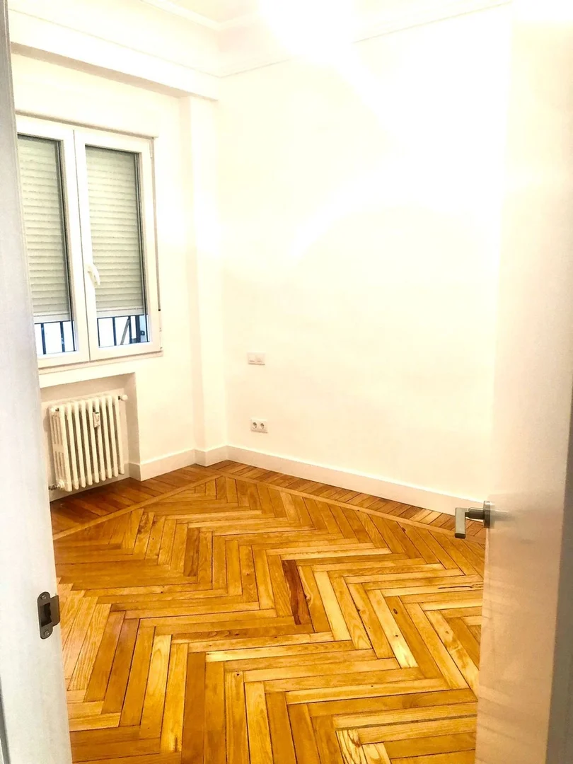 Alquiler de piso en Calle de Santiago Bernabéu, 10 - Foto 3
